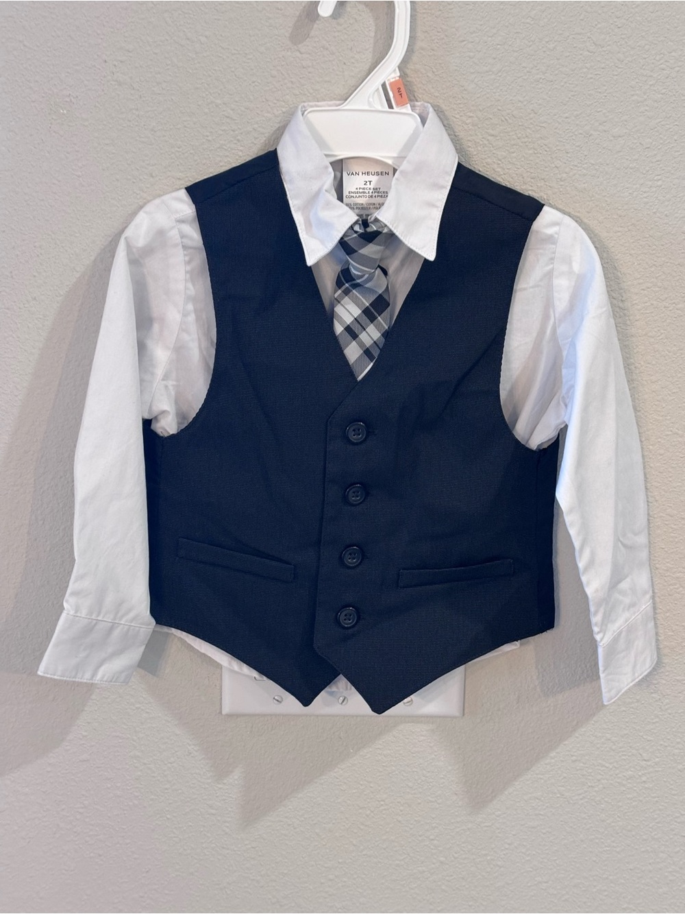 Van Heusen Black Vest Set with White Shirt and Gray Plaid Tie, 2T, New